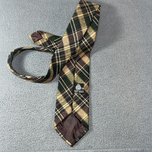 100% Wool Tartan Necktie Made in UK Brown Green Plaid Tie Vintage - Picture 6 of 6